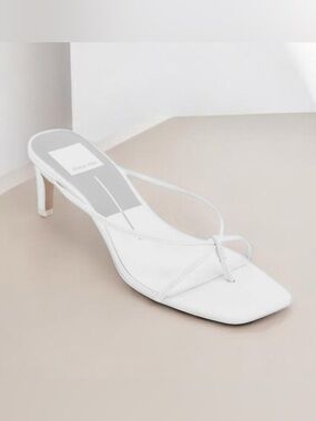 Dolce Vita women’s Kayden Strappy slip on sandals, white, Sz, 7.5